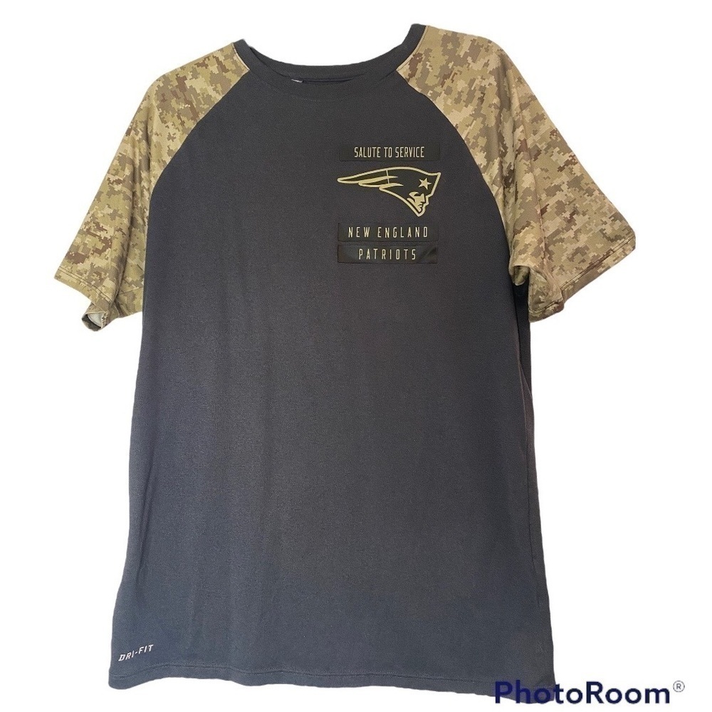 NIKE NFL ON FIELD APPAREL “SALUTE TO SERVICE” PATRIOTS CAMO PRINT SHIRT SIZE M